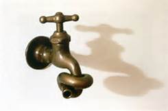 Sudah Tiga Hari Pasokan Air dari PDAM Terhenti ke Rumah Pelangan